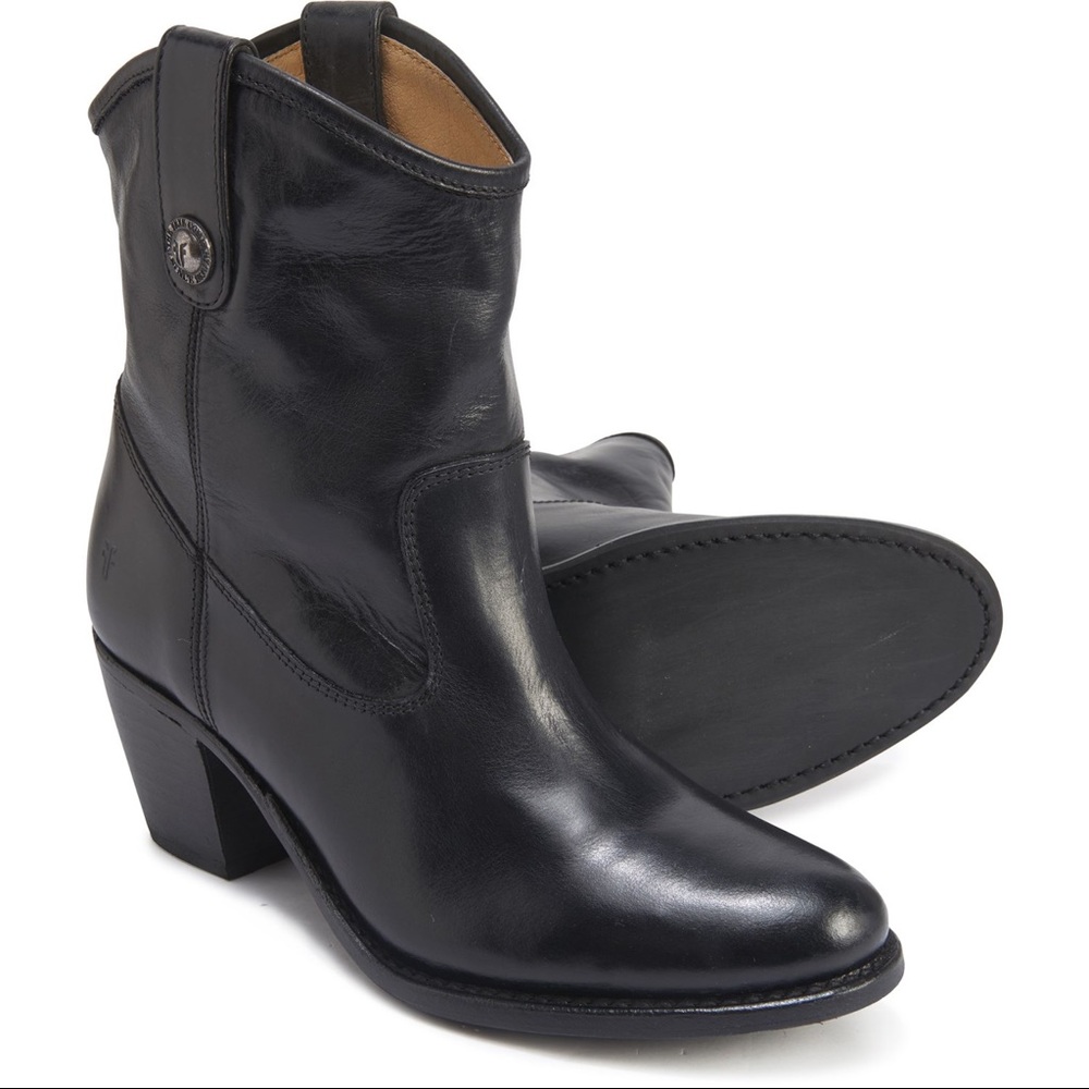 Frye Jackie Button Short - NIB